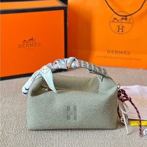 Hermes woven convenient handbag